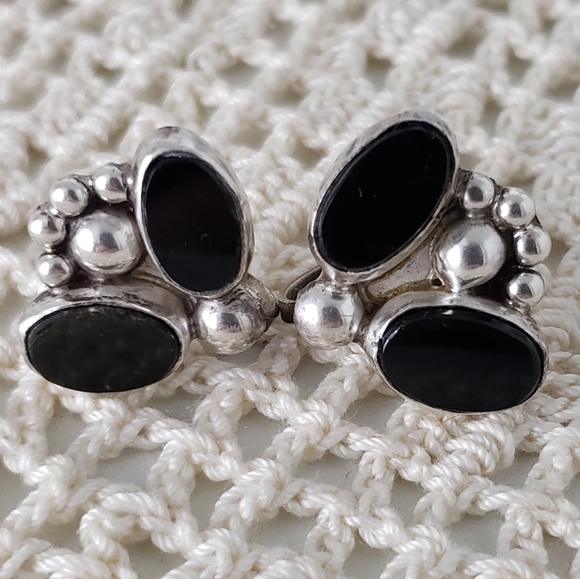Jewelry - Antique Vintage 925 Black Onyx Screw Back Earrings